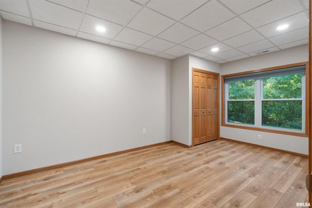 1101 2nd Street, Moline, IL 61265