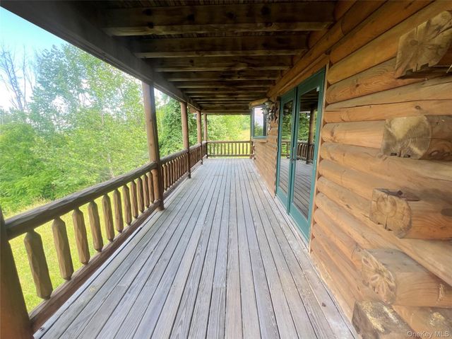 10 Eaglewood Vista Lane, Warwick, NY 10990