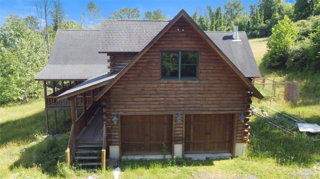10 Eaglewood Vista Lane, Warwick, NY 10990