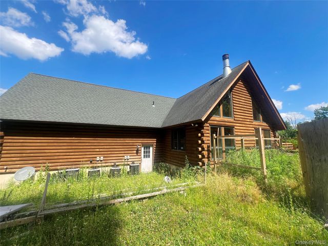 10 Eaglewood Vista Lane, Warwick, NY 10990