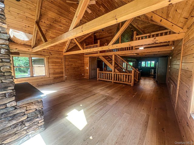 10 Eaglewood Vista Lane, Warwick, NY 10990
