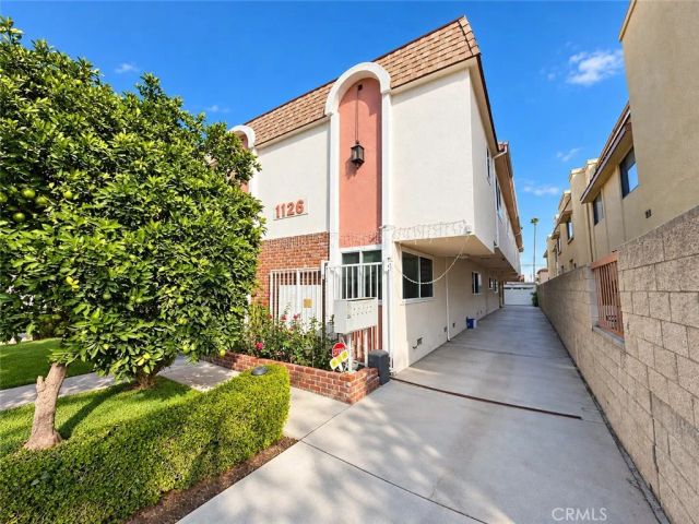 1126 Elm Avenue 4, Glendale, CA 91201