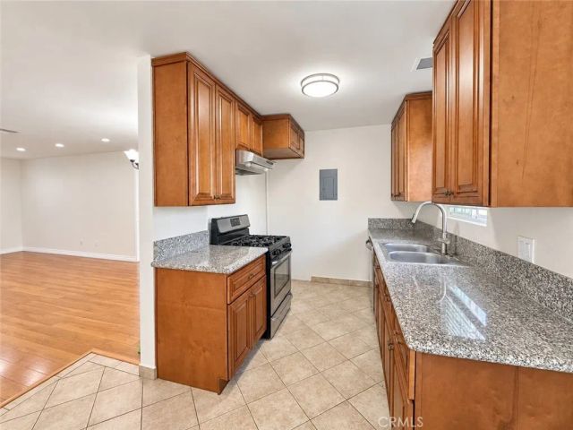 1126 Elm Avenue 4, Glendale, CA 91201