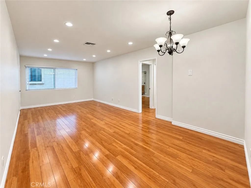 1126 Elm Avenue 4, Glendale, CA 91201