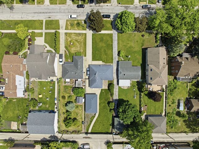2834 Maple Street, Franklin Park, IL 60131