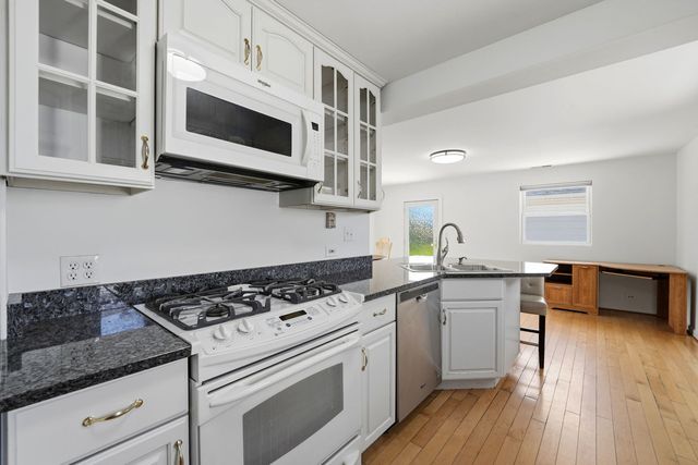 2834 Maple Street, Franklin Park, IL 60131