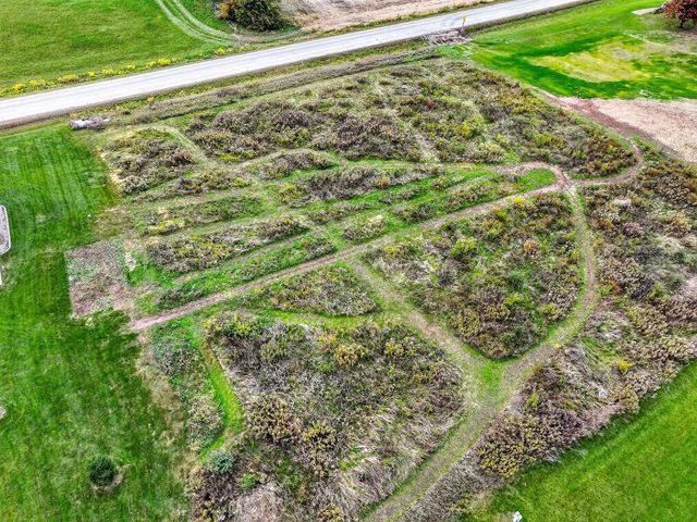 MAYFLOWER ROAD, Appleton, WI 54913