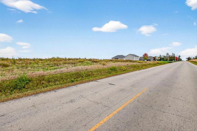 MAYFLOWER ROAD, Appleton, WI 54913