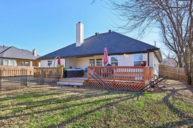 7137 John T. White Road, Fort Worth, TX 76120