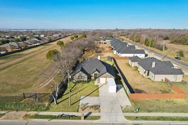 7137 John T. White Road, Fort Worth, TX 76120