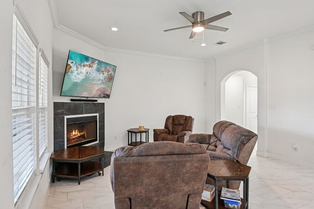 7137 John T. White Road, Fort Worth, TX 76120