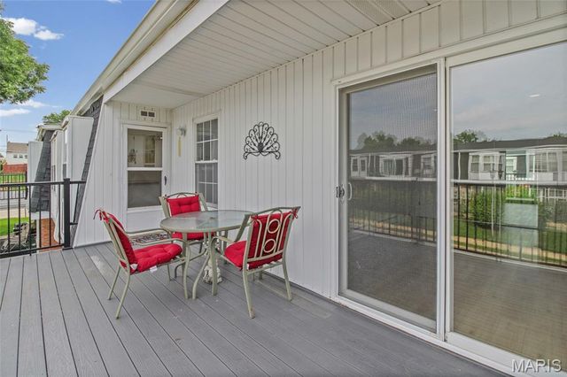 1674 Blue Ridge Drive H, St Louis, MO 63125