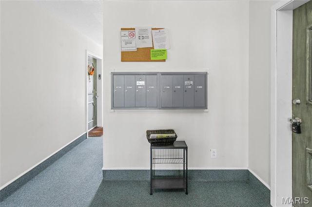 1674 Blue Ridge Drive H, St Louis, MO 63125