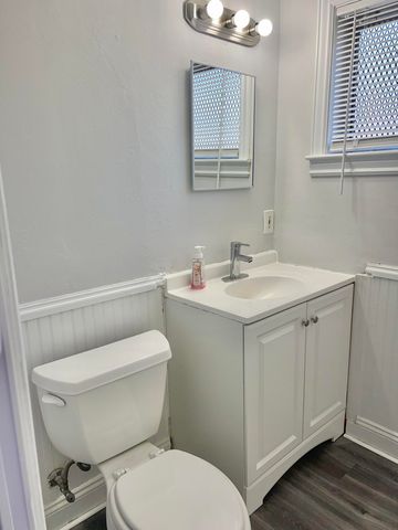 101 S GOLFVIEW Road 1, Lake Worth Beach, FL 33460