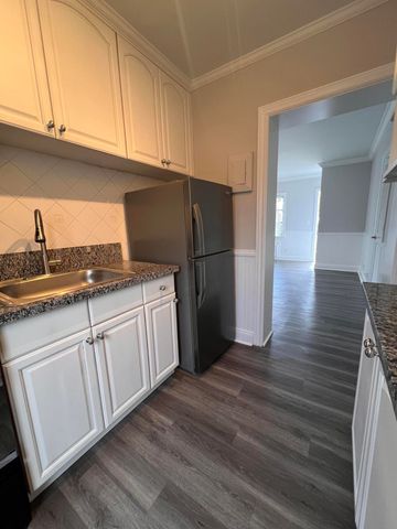 101 S GOLFVIEW Road 1, Lake Worth Beach, FL 33460