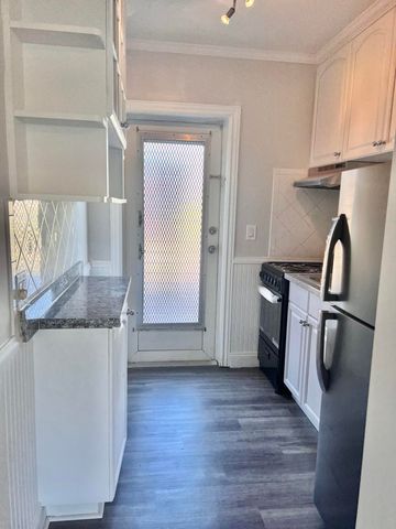 101 S GOLFVIEW Road 1, Lake Worth Beach, FL 33460