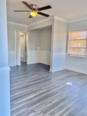 101 S GOLFVIEW Road 1, Lake Worth Beach, FL 33460