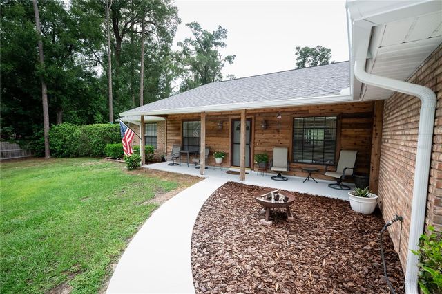 23816 OAK TREE DRIVE, Sorrento, FL 32776