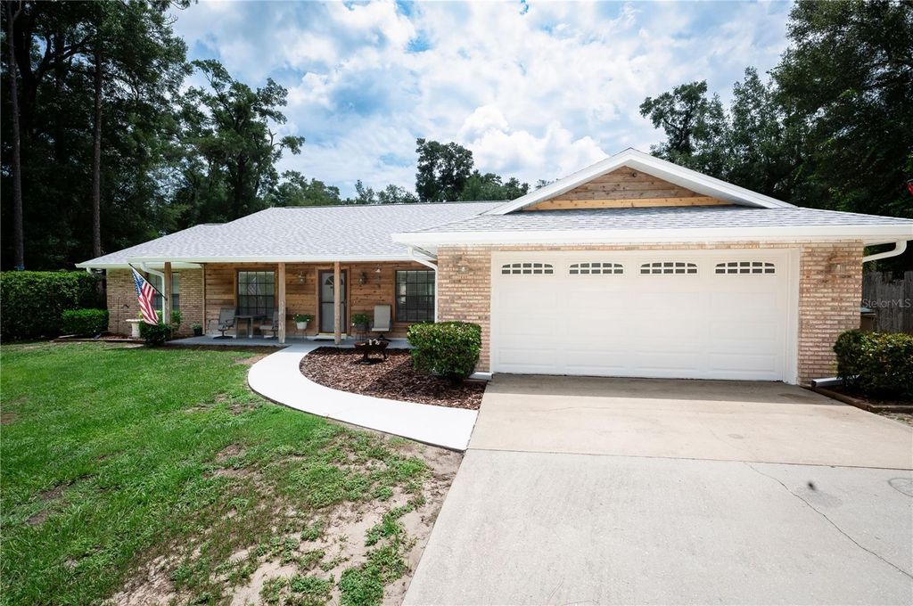 23816 OAK TREE DRIVE, Sorrento, FL 32776