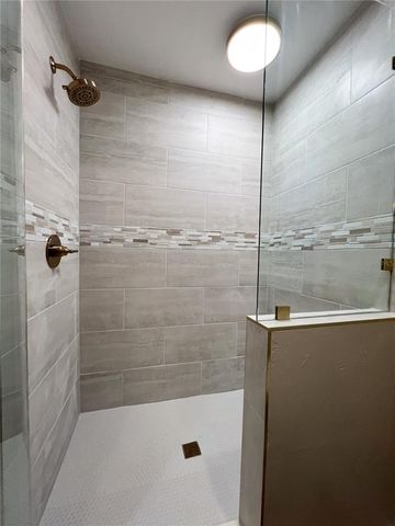 15125 NW 87TH AVENUE, Alachua, FL 32615