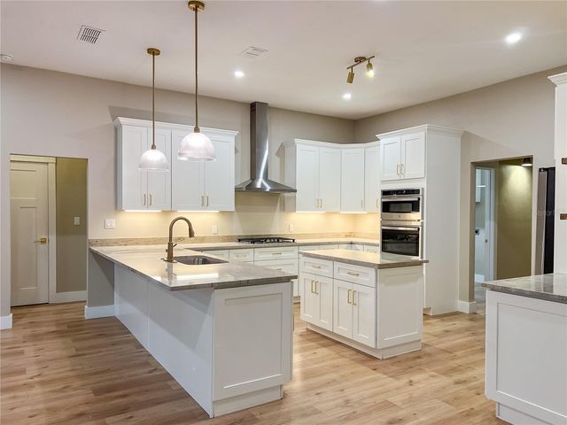 15125 NW 87TH AVENUE, Alachua, FL 32615