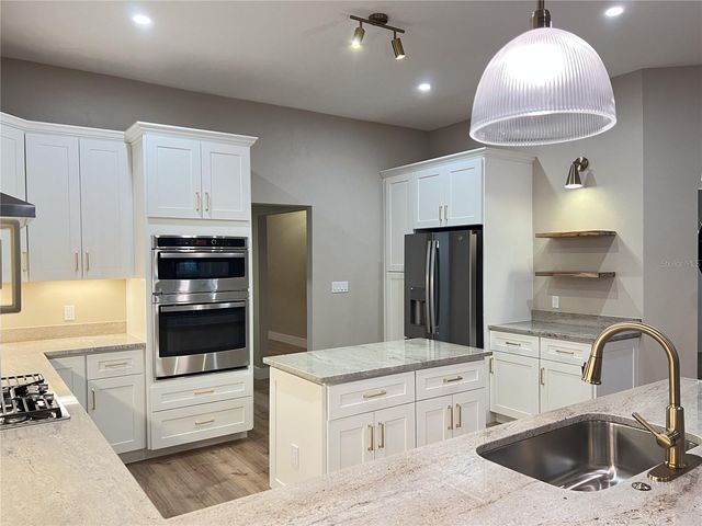 15125 NW 87TH AVENUE, Alachua, FL 32615