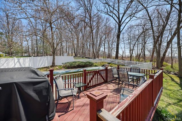 320 Allview Avenue, Brewster, NY 10509