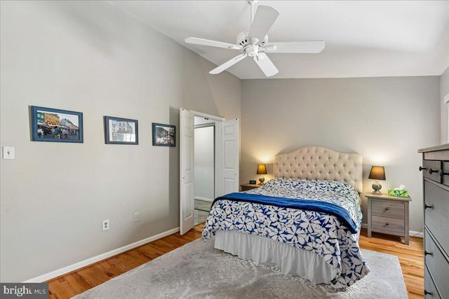 25 TIVOLI LAKE CT, Silver Spring, MD 20906