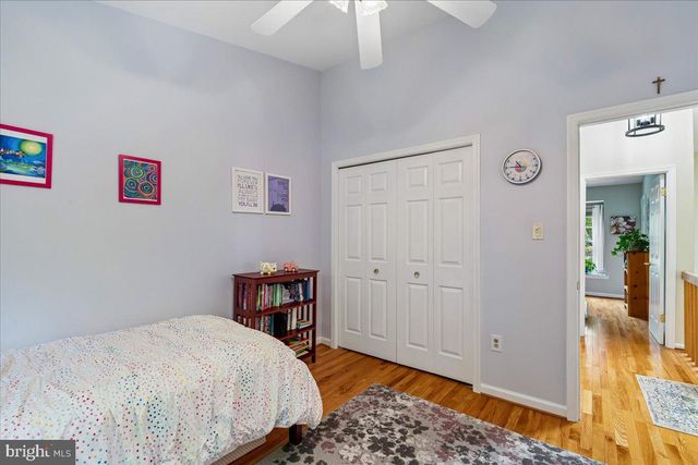 25 TIVOLI LAKE CT, Silver Spring, MD 20906