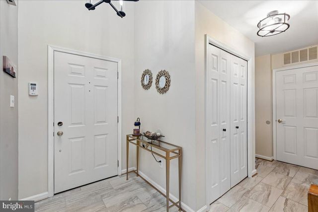 25 TIVOLI LAKE CT, Silver Spring, MD 20906