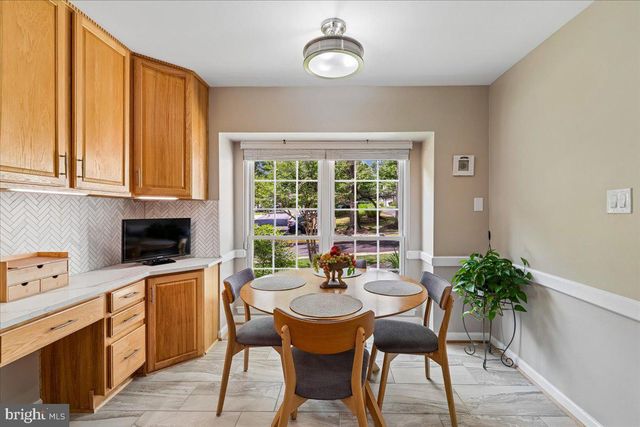 25 TIVOLI LAKE CT, Silver Spring, MD 20906