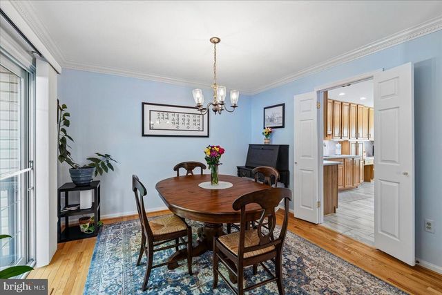 25 TIVOLI LAKE CT, Silver Spring, MD 20906