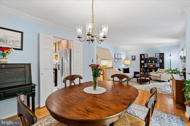 25 TIVOLI LAKE CT, Silver Spring, MD 20906