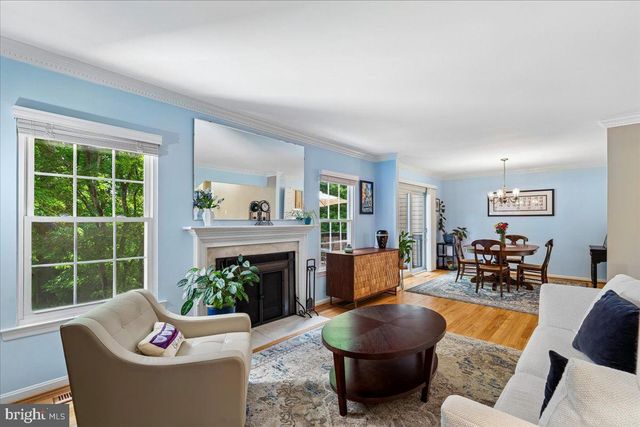 25 TIVOLI LAKE CT, Silver Spring, MD 20906