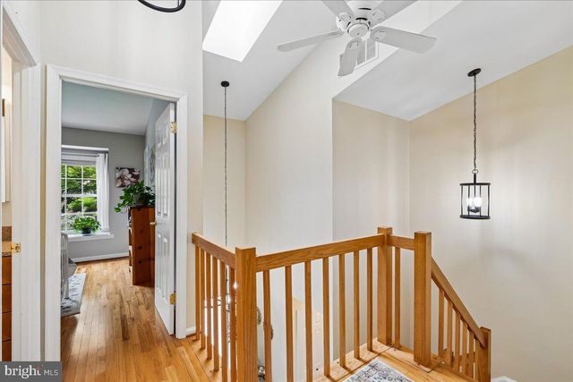 25 TIVOLI LAKE CT, Silver Spring, MD 20906