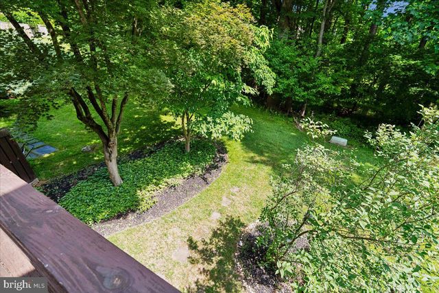 25 TIVOLI LAKE CT, Silver Spring, MD 20906