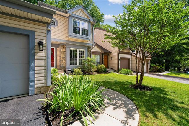 25 TIVOLI LAKE CT, Silver Spring, MD 20906