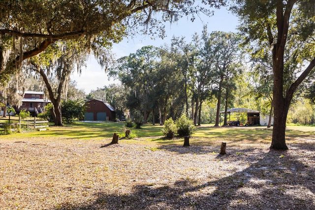 27201 WOODHOLLOW ROAD, Mount Dora, FL 32757