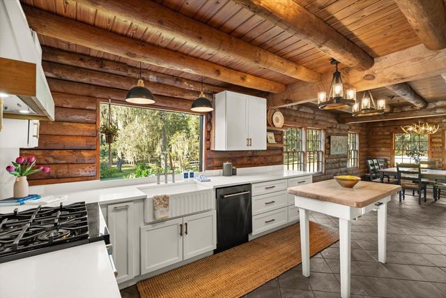 27201 WOODHOLLOW ROAD, Mount Dora, FL 32757