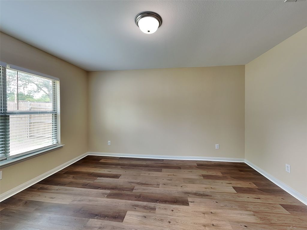 1334 Barrel Drive, Dallas, TX 75253