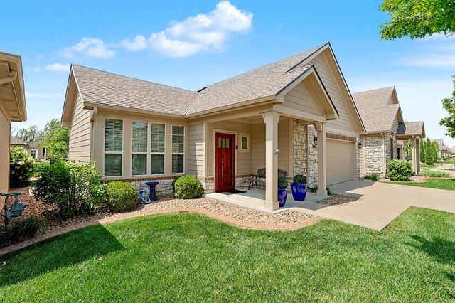 4875 N Indian Oak Street, Bel Aire, KS 67226