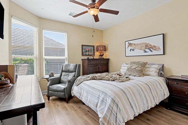 4875 N Indian Oak Street, Bel Aire, KS 67226