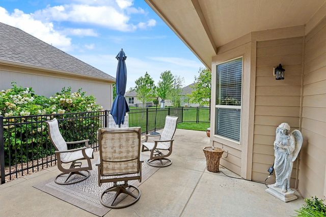 4875 N Indian Oak Street, Bel Aire, KS 67226
