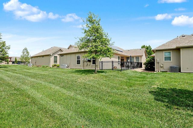 4875 N Indian Oak Street, Bel Aire, KS 67226