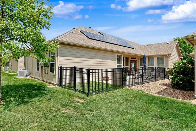 4875 N Indian Oak Street, Bel Aire, KS 67226
