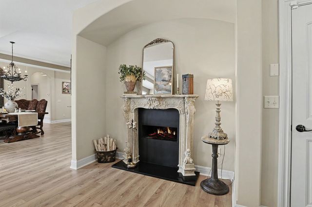 4875 N Indian Oak Street, Bel Aire, KS 67226