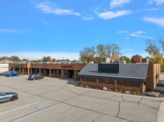 41660 Garfield Road, Clinton Township, MI 48038