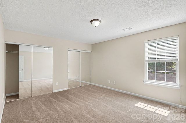 9828 Aventide Lane, Charlotte, NC 28215