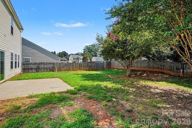 9828 Aventide Lane, Charlotte, NC 28215