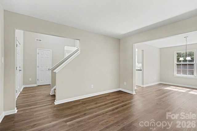 9828 Aventide Lane, Charlotte, NC 28215